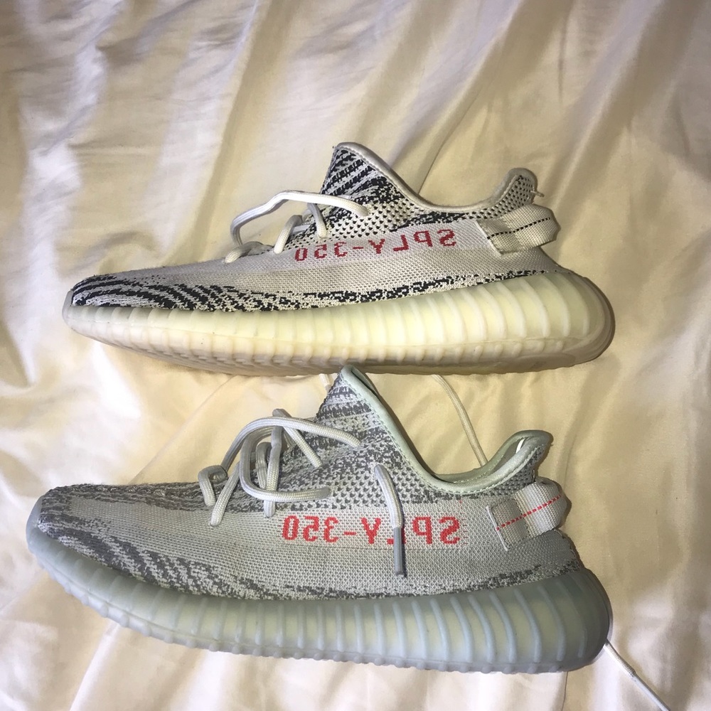 ZEBRA AND UA BLUE TINT YEEZY SIZE 11